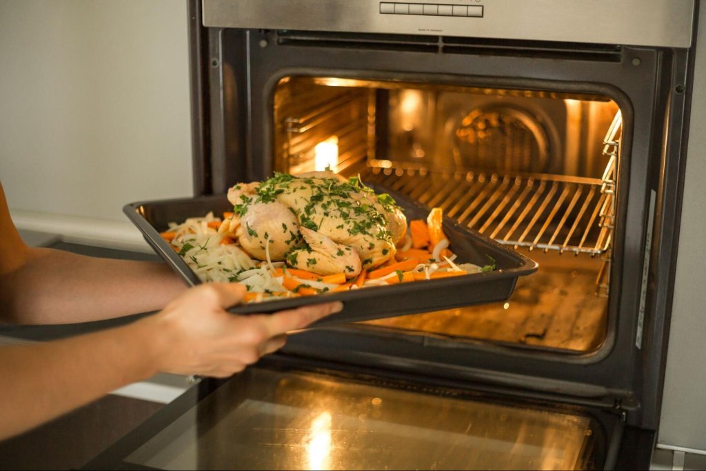 Курица в духовке.jpeg Курица в духовке.jpeg